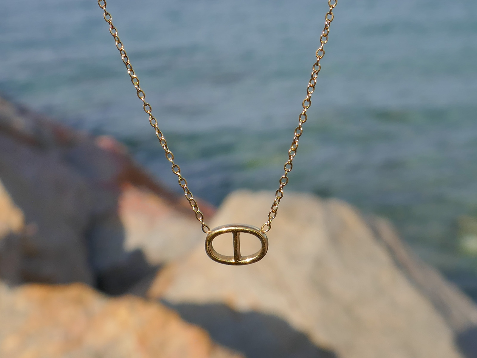 Collier chaînette avec pendentif maille marine en acier inoxydable doré